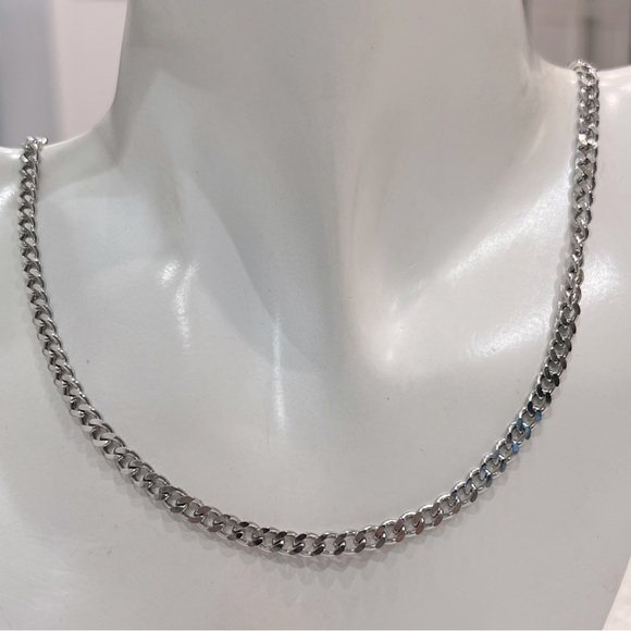 24” Silver Cuban Link Chain - Picture 2 of 9